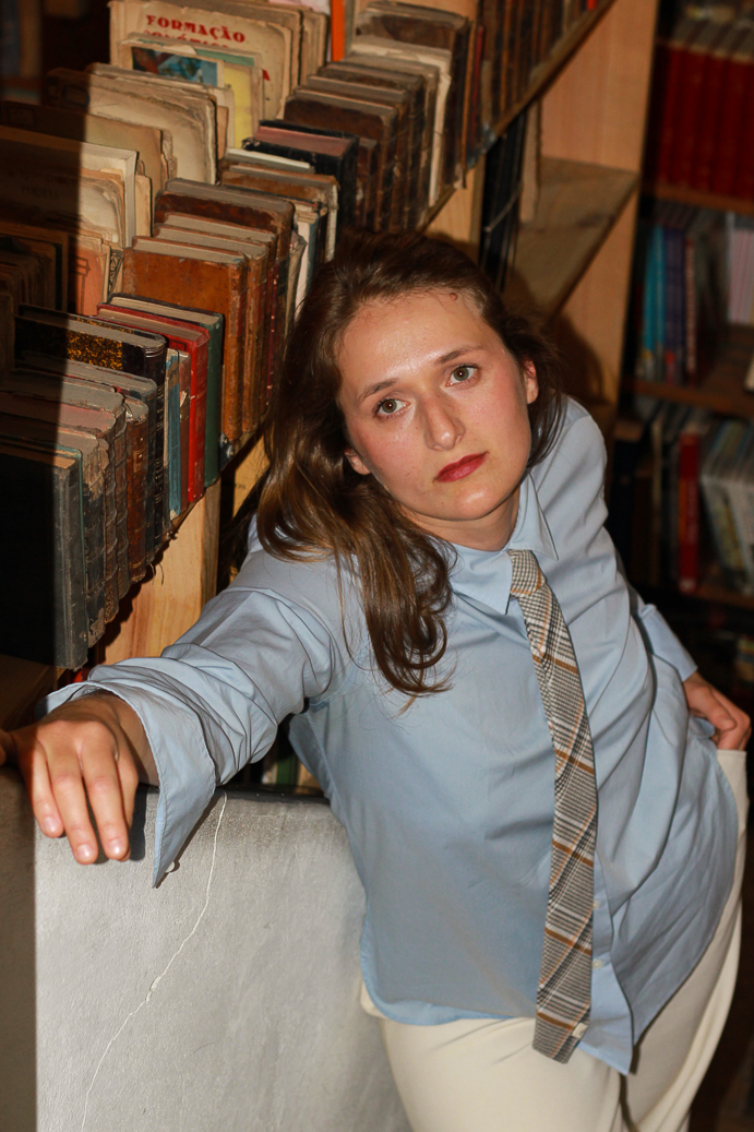 Asymmetric Tie